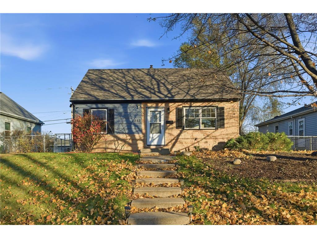 1253 7th Avenue S South Saint Paul MN 55075 6817124 image1