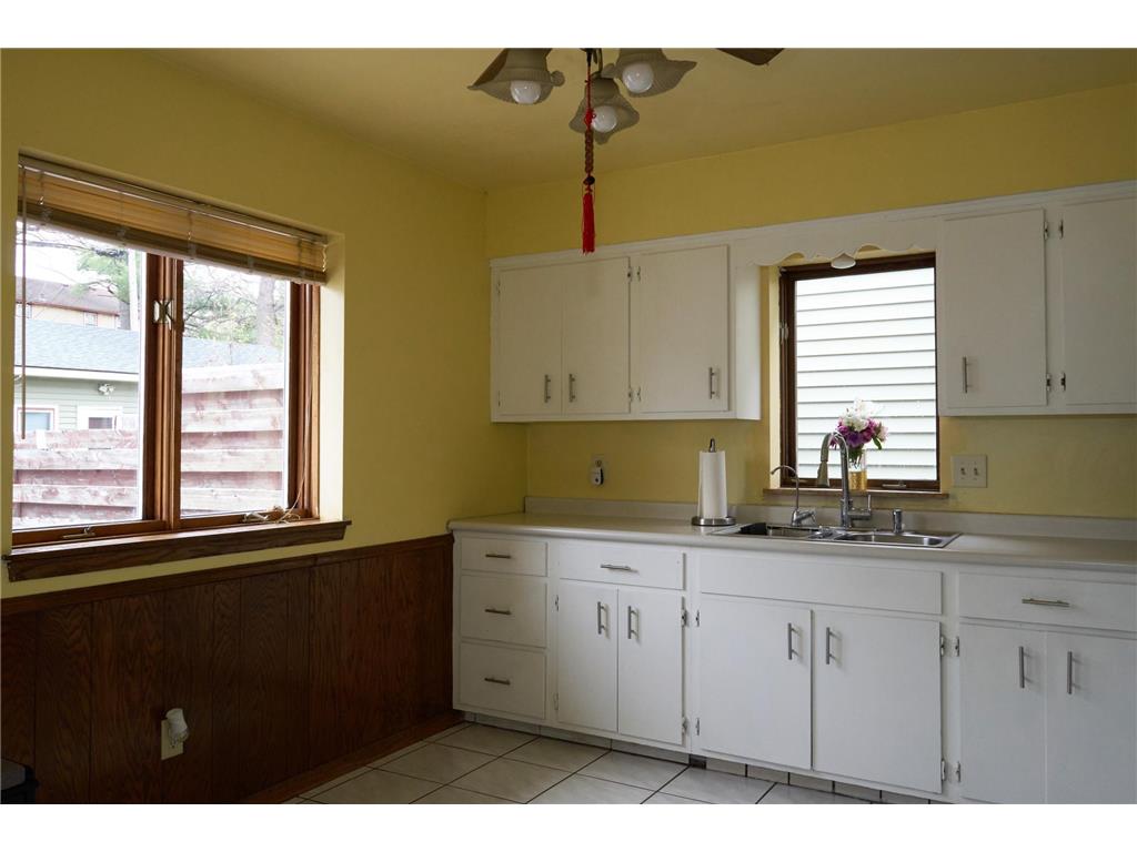 1253 Clark Street Saint Paul MN 55130 7051932 image14