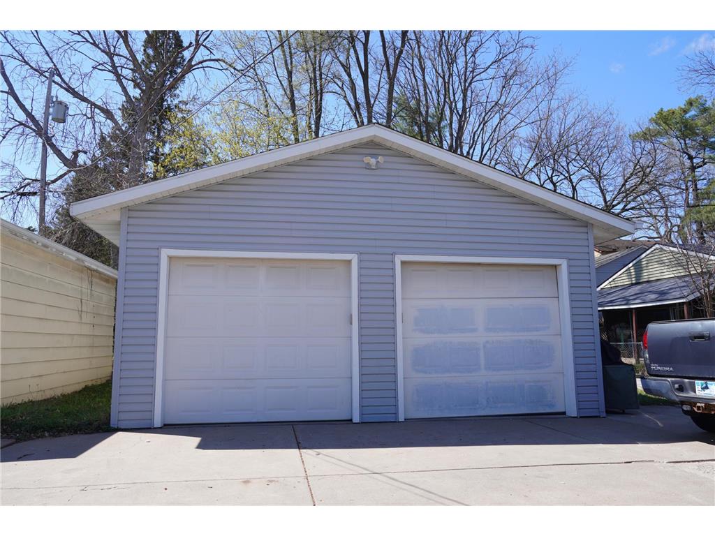 1253 Clark Street Saint Paul MN 55130 7051932 image4