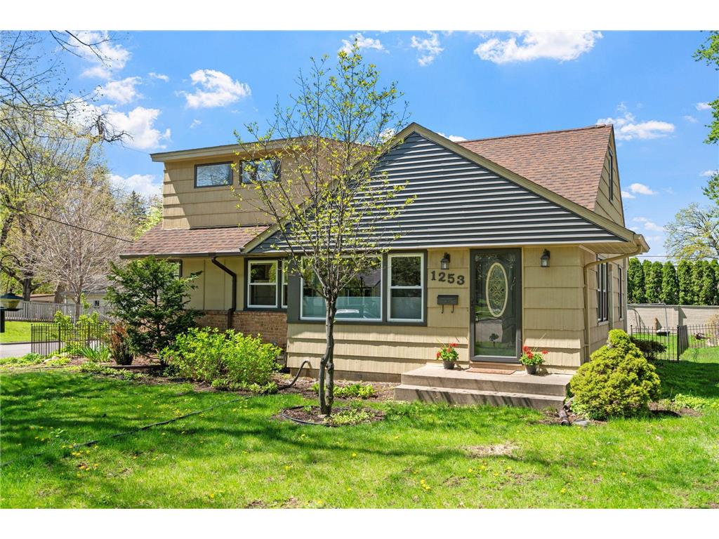 1253 Cleveland Avenue S Saint Paul MN 55116 6531798 image1