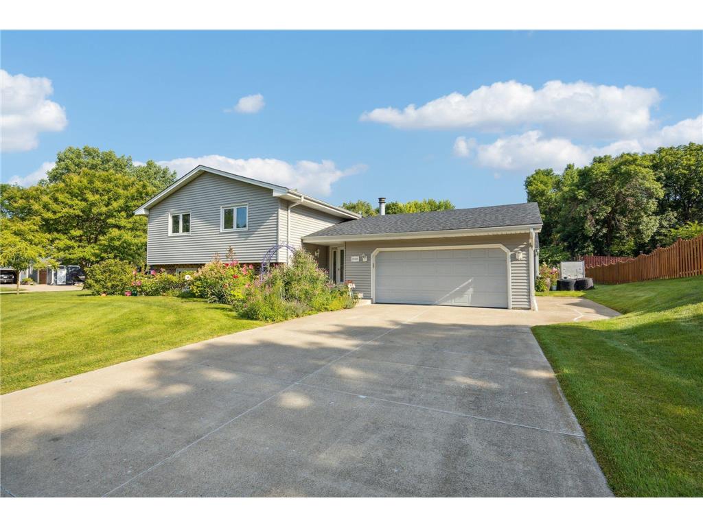 12530 28th Avenue N Plymouth MN 55441 6386451 image1