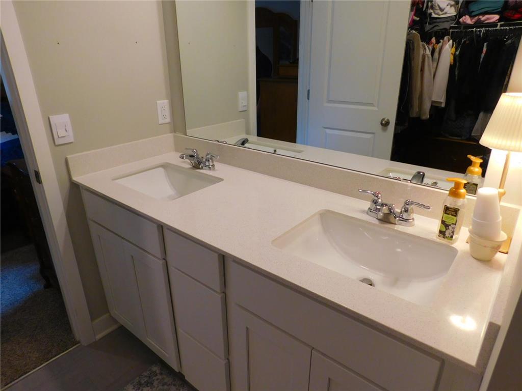 12536 Guadalcanal Circle NE #E Blaine MN 55449 7052734 image33