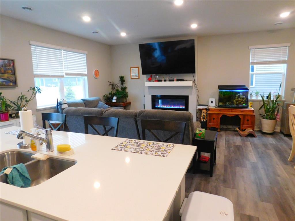 12536 Guadalcanal Circle NE #E Blaine MN 55449 7052734 image9