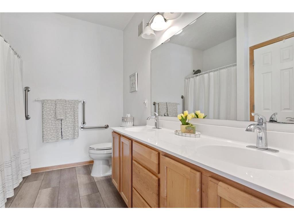 12536 Leyte Street NE #B Blaine MN 55449 7032030 image17