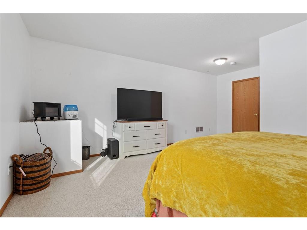 12536 Leyte Street NE #B Blaine MN 55449 7032030 image23