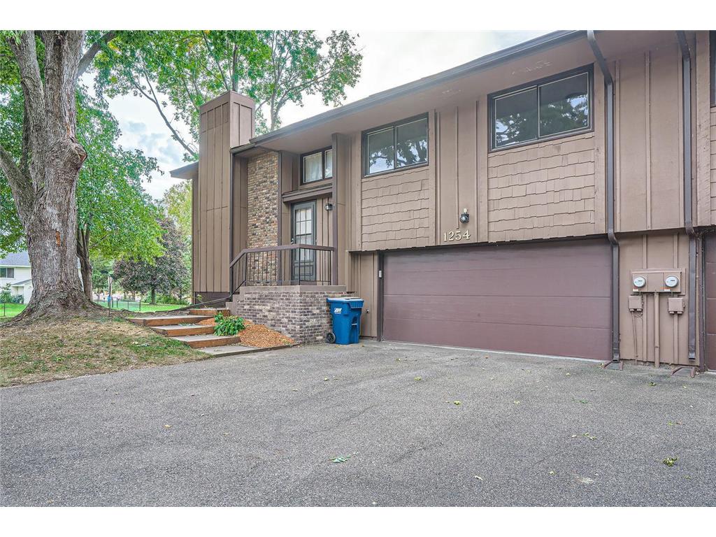 1254 Bridle Path Court White Bear Twp MN 55110 6613153 image1