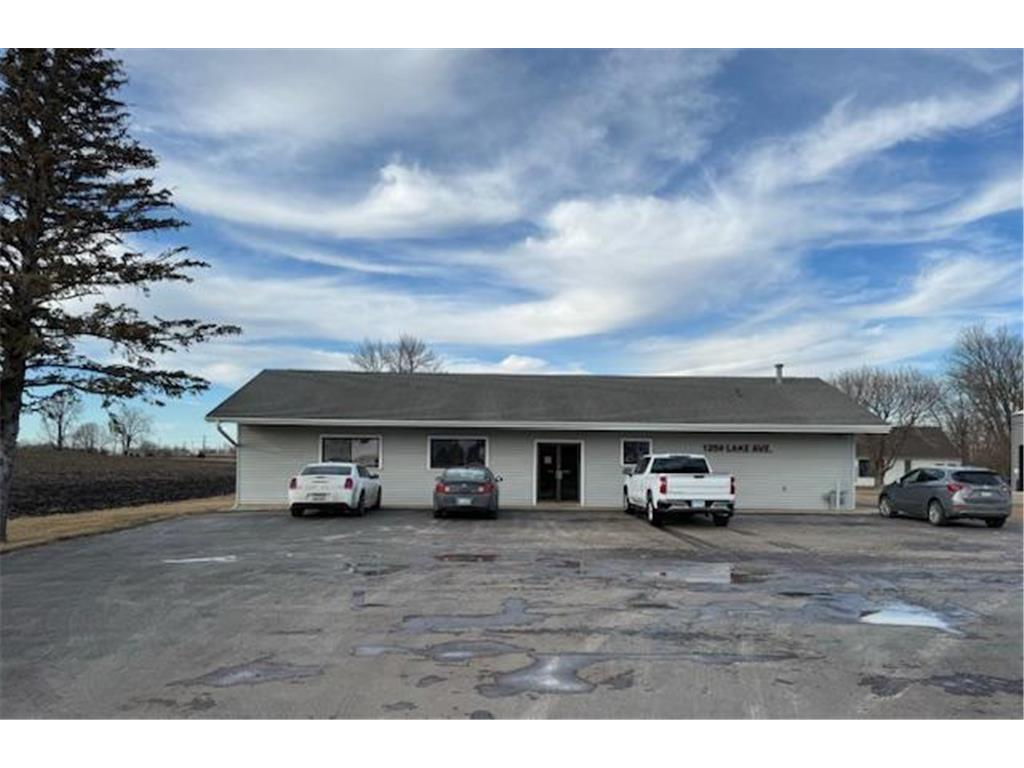 1254 Lake Avenue Fairmont MN 56031 6490664 image1