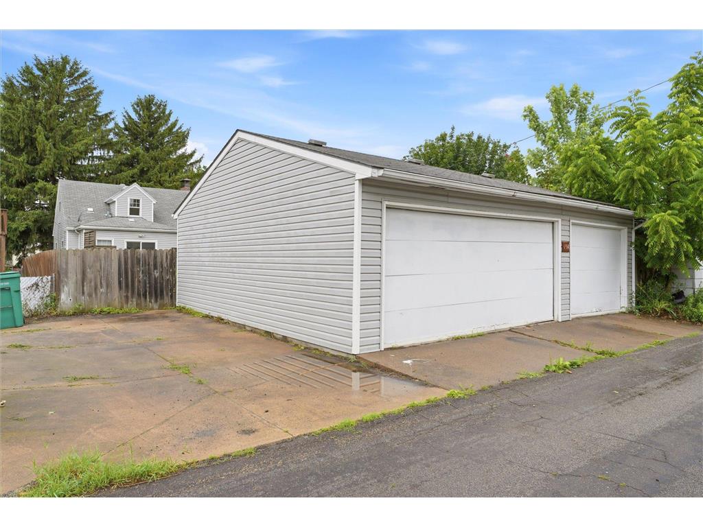 1254 Marion Street Saint Paul MN 55117 7063022 image33