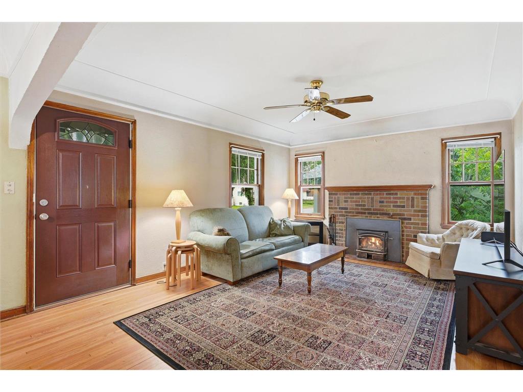 1254 Marion Street Saint Paul MN 55117 7063022 image4