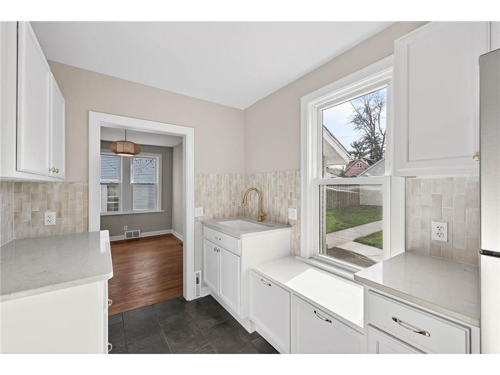 1254 Niles Avenue Saint Paul MN 55116 6818993 image10