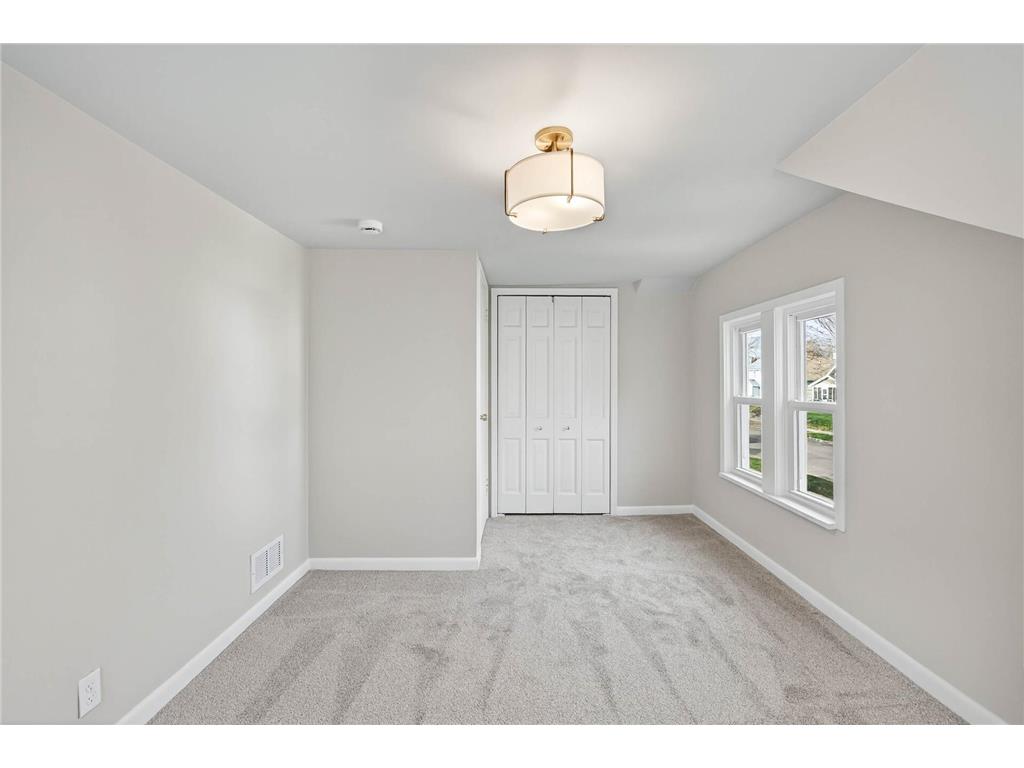 1254 Niles Avenue Saint Paul MN 55116 6818993 image12