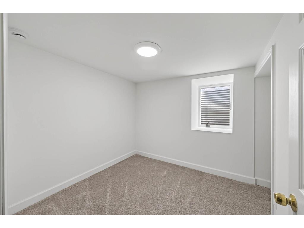 1254 Niles Avenue Saint Paul MN 55116 6818993 image18