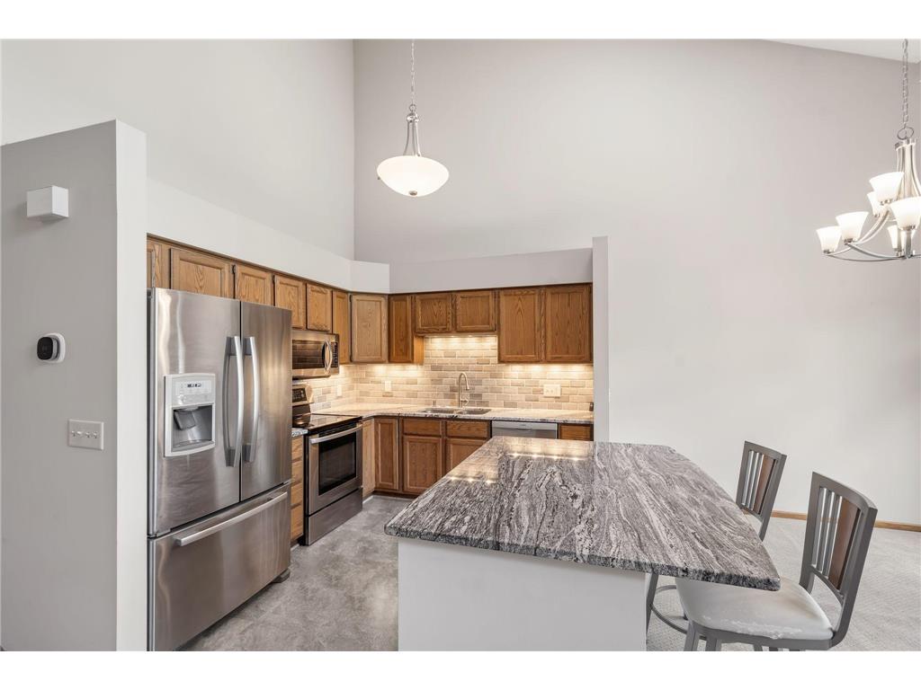 12548 Parkwood Drive Burnsville MN 55337 7062948 image10
