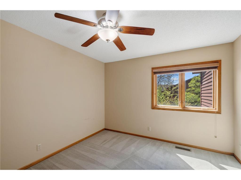 12548 Parkwood Drive Burnsville MN 55337 7062948 image23