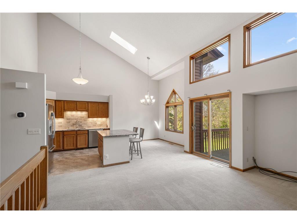 12548 Parkwood Drive Burnsville MN 55337 7062948 image5