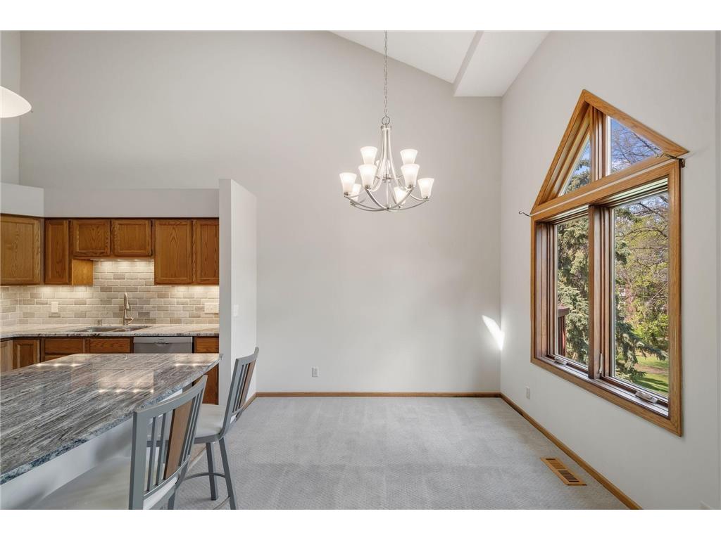 12548 Parkwood Drive Burnsville MN 55337 7062948 image9
