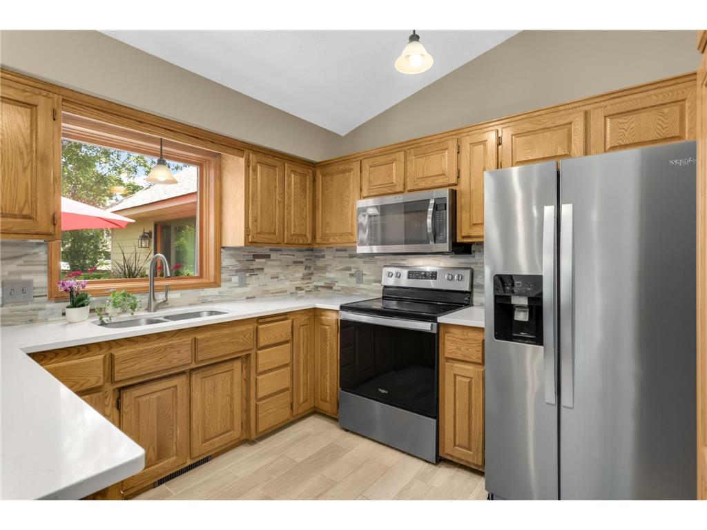 1255 Doe Circle White Bear Twp MN 55110 7064041 image10
