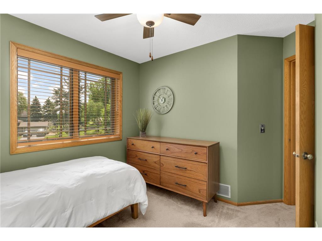 1255 Doe Circle White Bear Twp MN 55110 7064041 image22