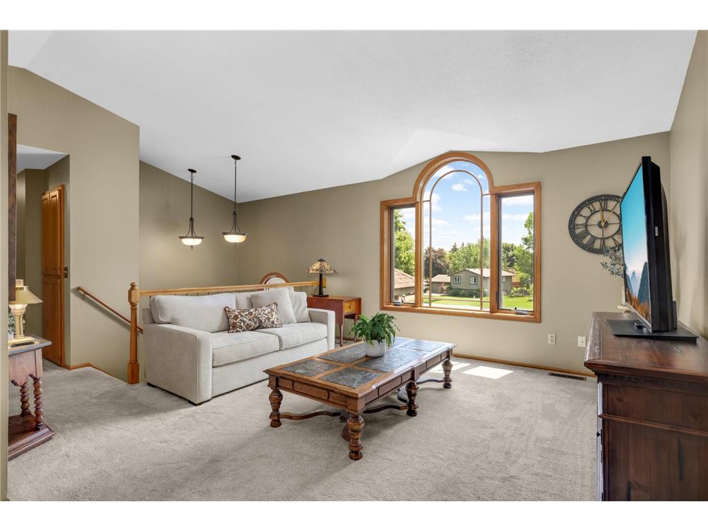 1255 Doe Circle White Bear Twp MN 55110 7064041 image6