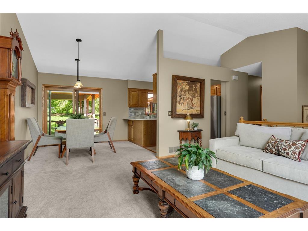 1255 Doe Circle White Bear Twp MN 55110 7064041 image7