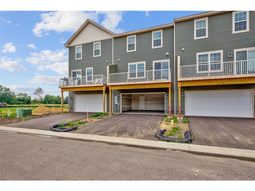 12552 Harpers Court NE #B Blaine MN 55449 6409759 image1