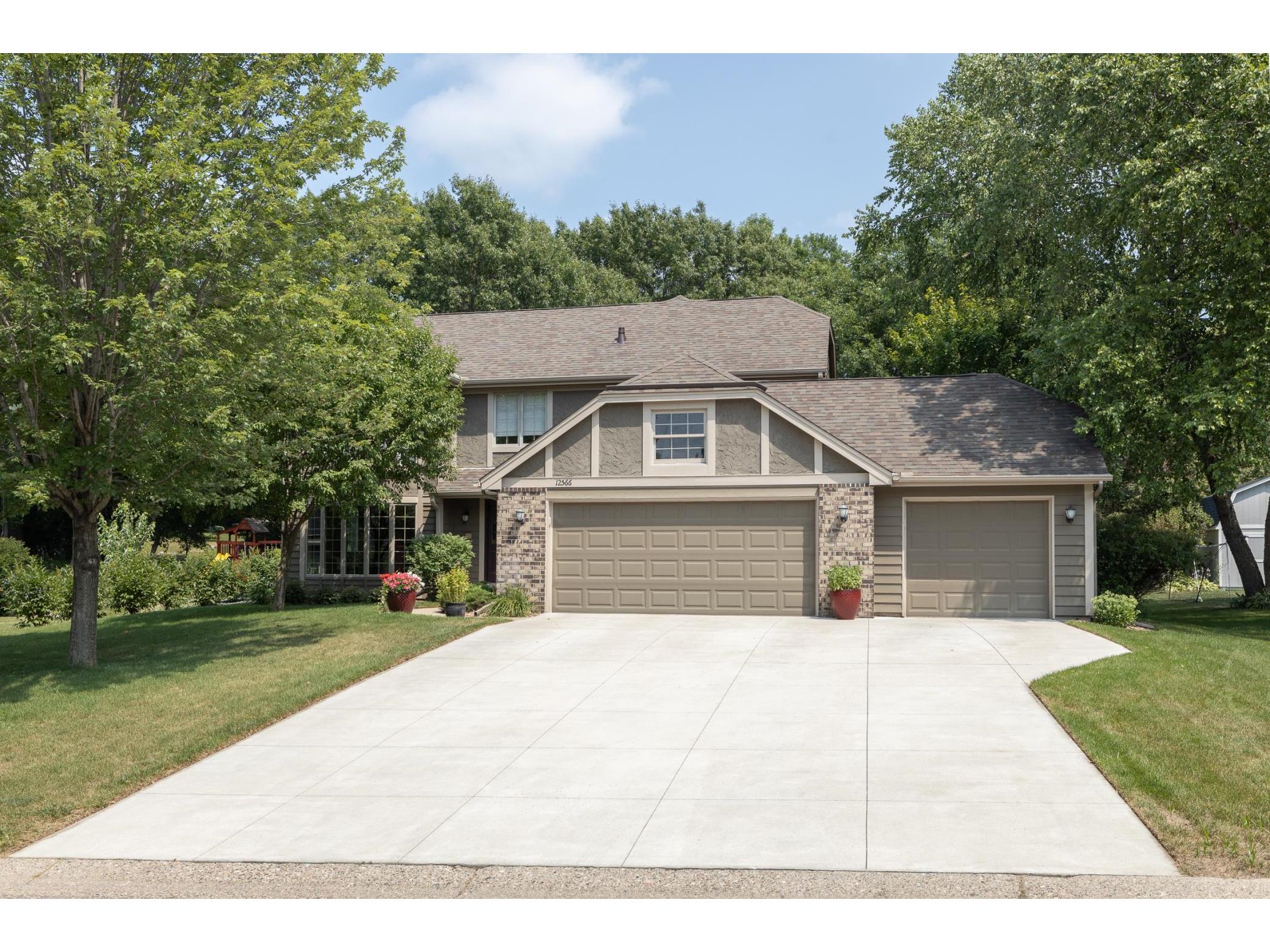 12566 Dover Drive, Apple Valley, MN, 55124 MLS 6030002 Edina Realty