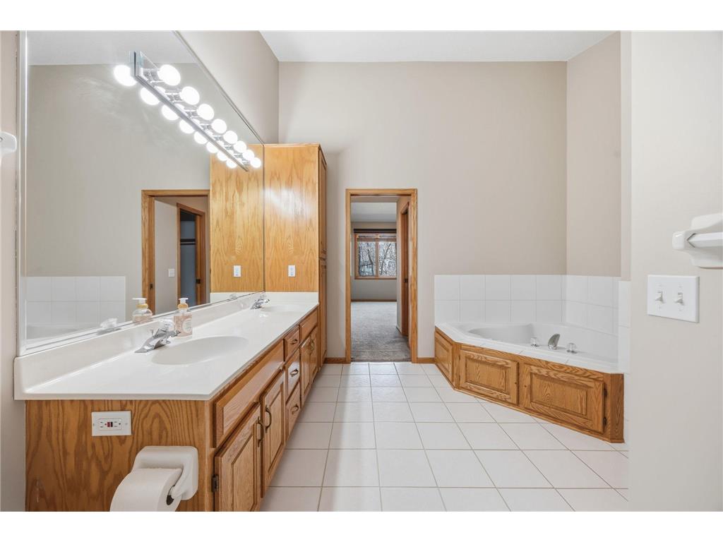 12568 Drake Street NW Coon Rapids MN 55448 7037646 image17