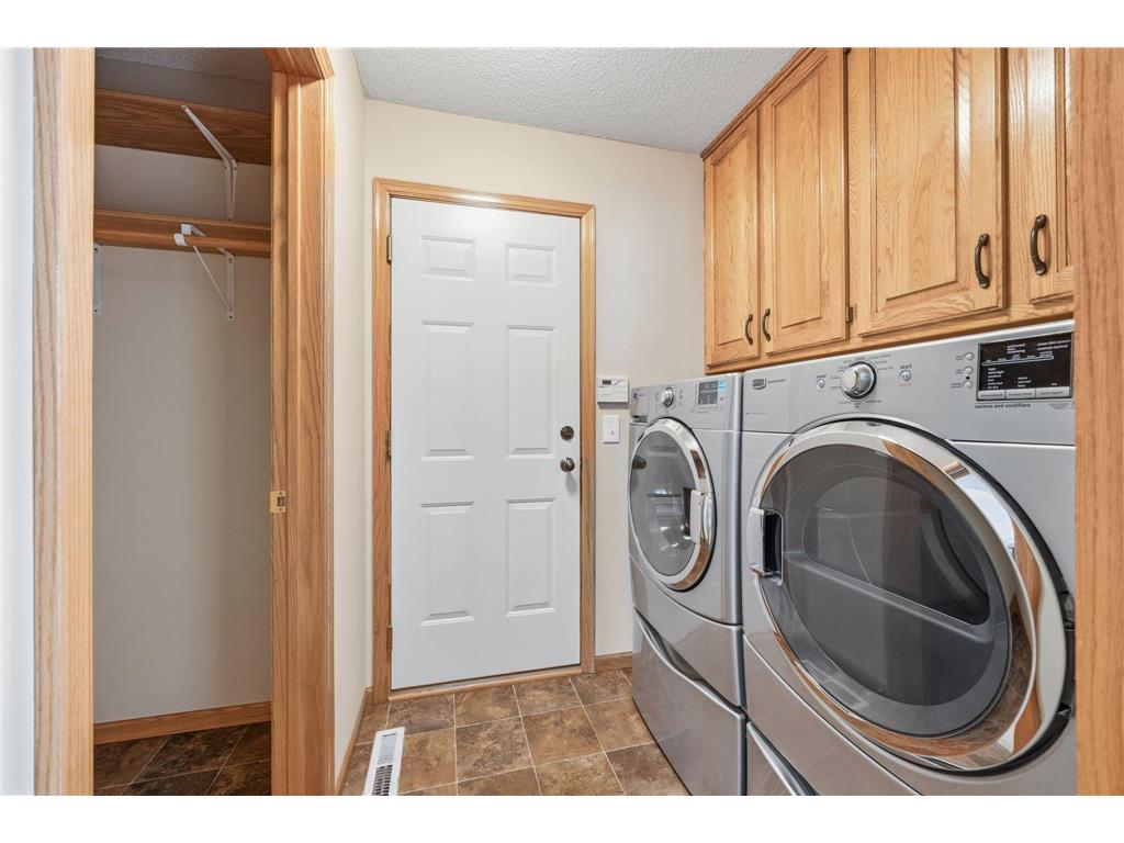 12568 Drake Street NW Coon Rapids MN 55448 7037646 image18