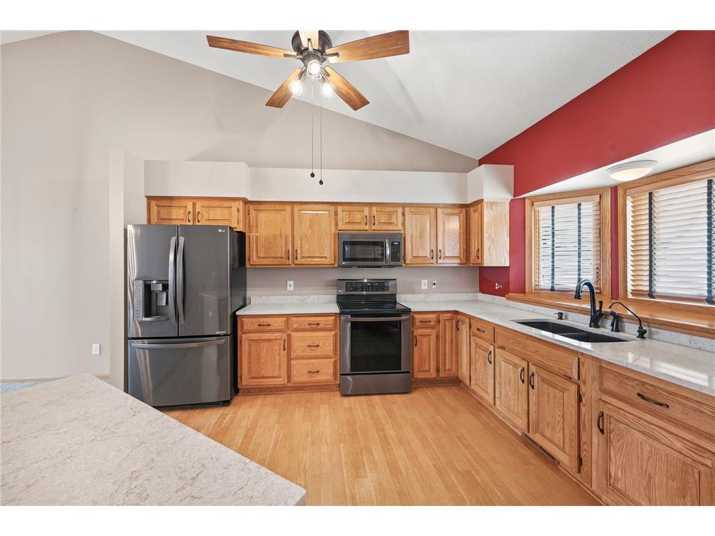 12568 Drake Street NW Coon Rapids MN 55448 7037646 image6