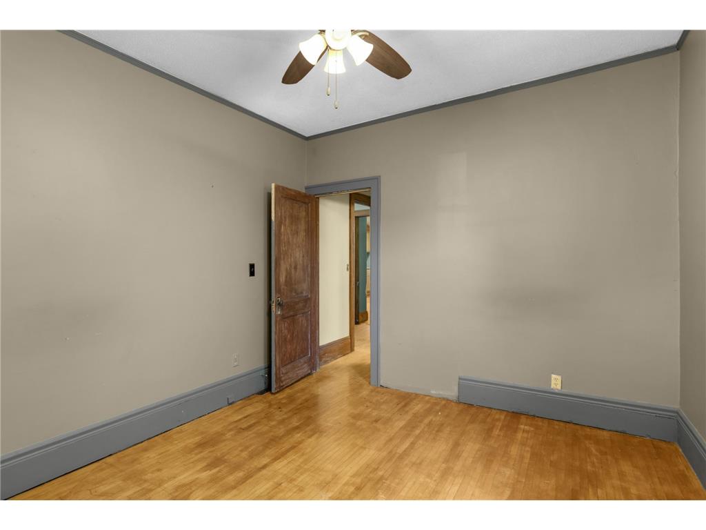1257 7th Street E Saint Paul MN 55106 7109378 image15