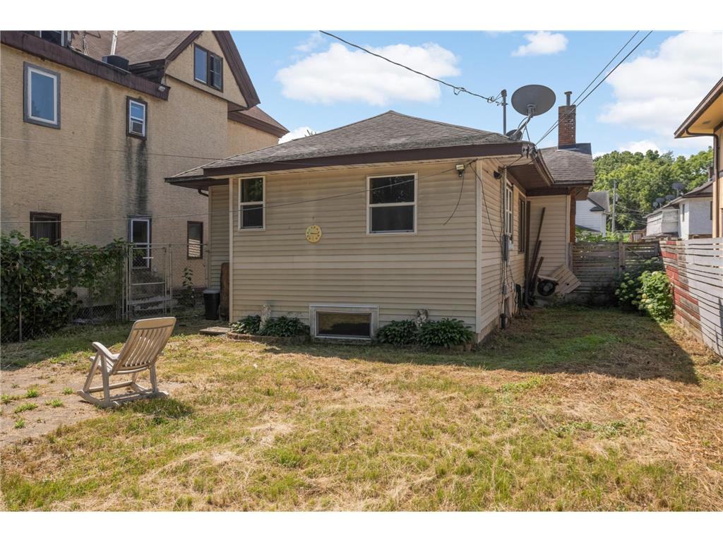 1257 7th Street E Saint Paul MN 55106 7109378 image27