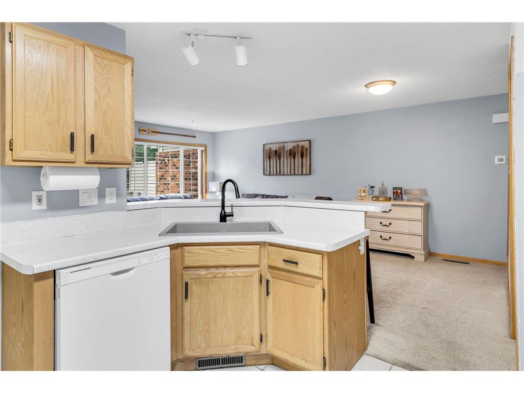 1257 Birch Court #7 White Bear Lake MN 55110 7087969 image7