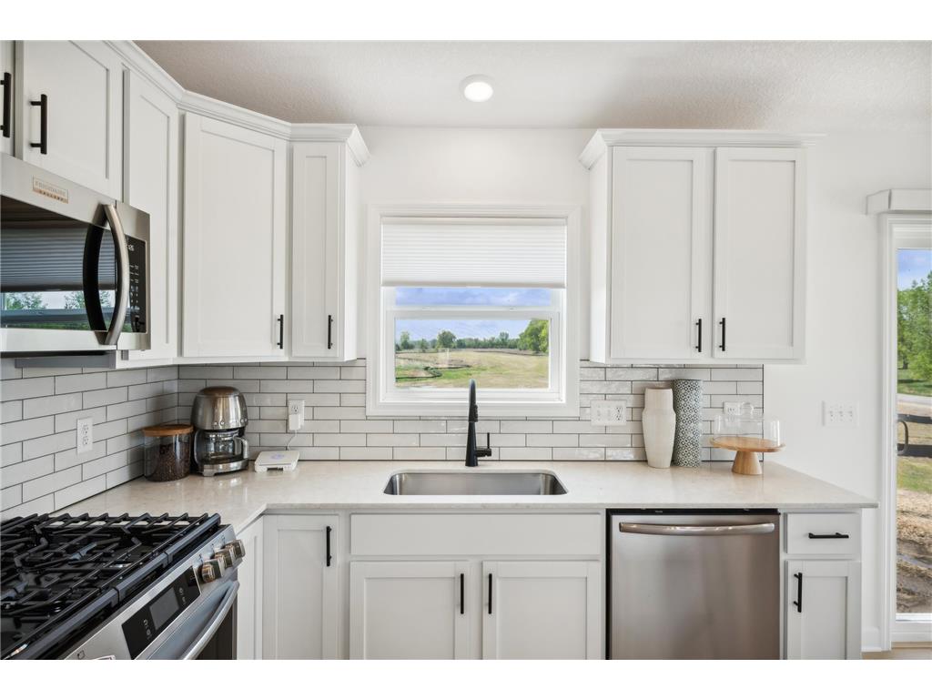 1257 Deerpath Drive NE Hanover MN 55341 7068903 image3