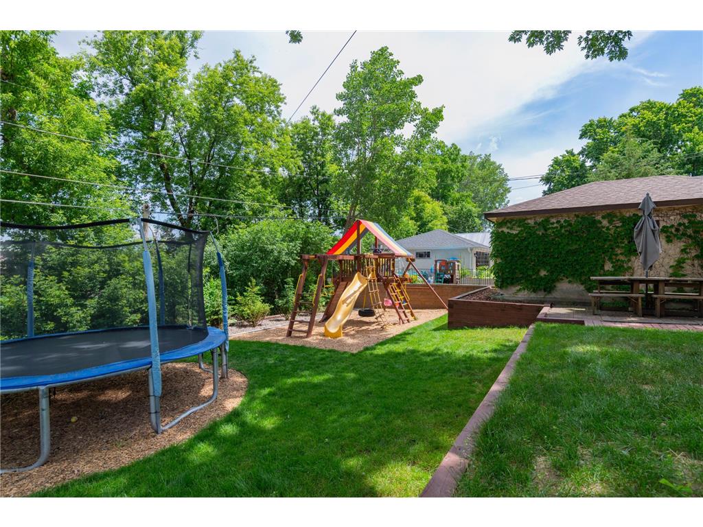 1257 Idaho Avenue W Saint Paul MN 55108 7104730 image37