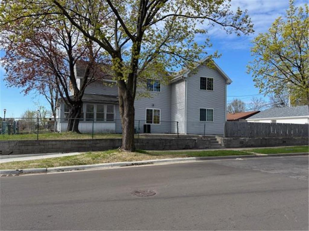1257 Rice Street Saint Paul MN 55117 7064168 image3