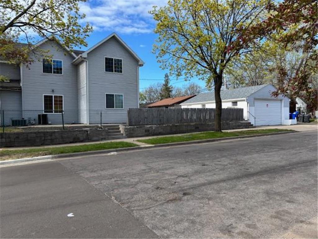 1257 Rice Street Saint Paul MN 55117 7064168 image4