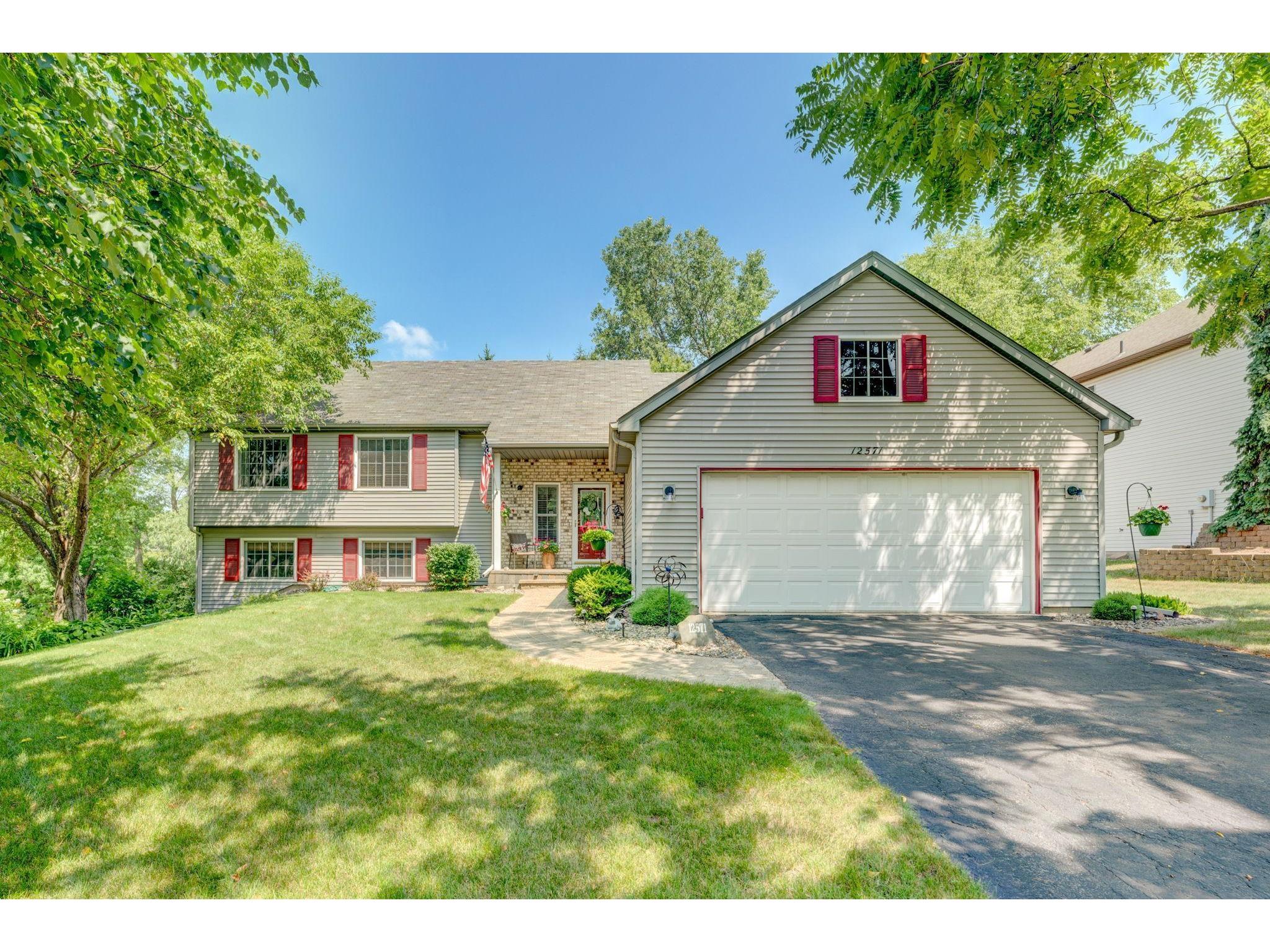 12571 Driftwood Court, Apple Valley, MN, 55124 MLS 6026697 Edina