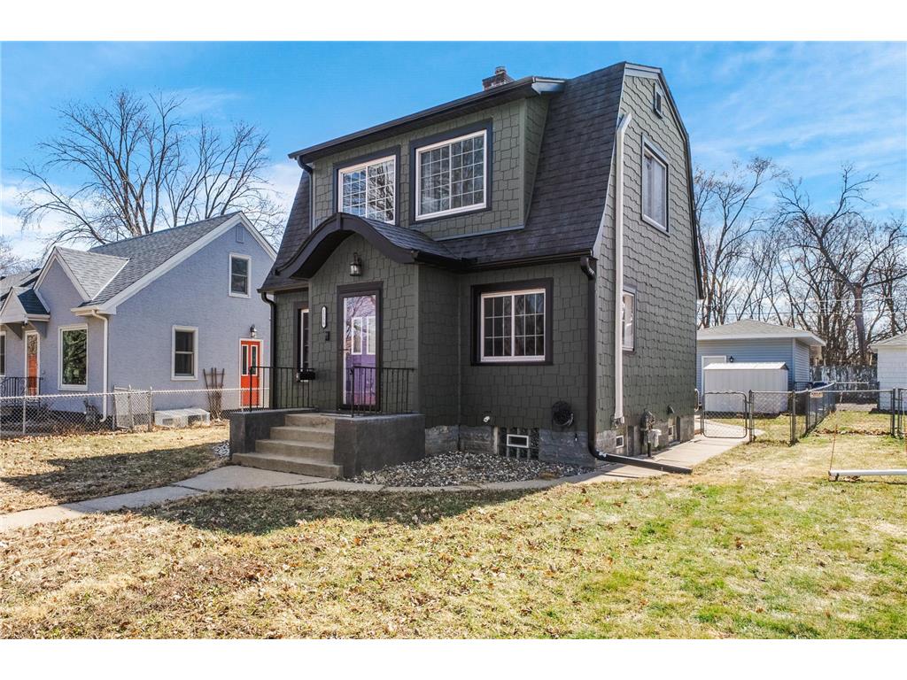 1258 5th Street E Saint Paul MN 55106 7045942 image1