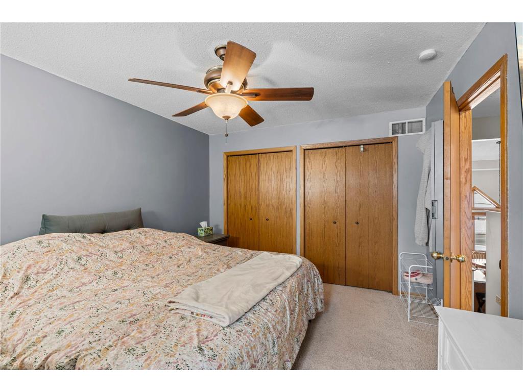 12580 Parkwood Drive Burnsville MN 55337 7001766 image23