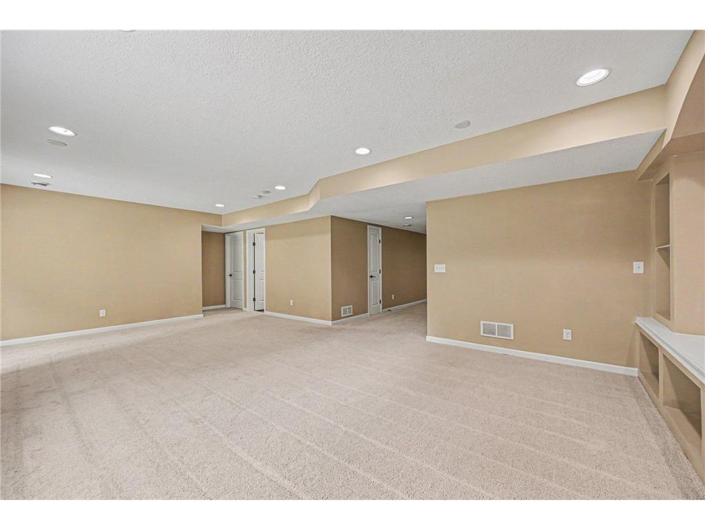 12581 Zumbrota Street NE Blaine MN 55449 7087070 image29