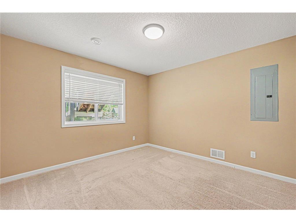 12581 Zumbrota Street NE Blaine MN 55449 7087070 image32
