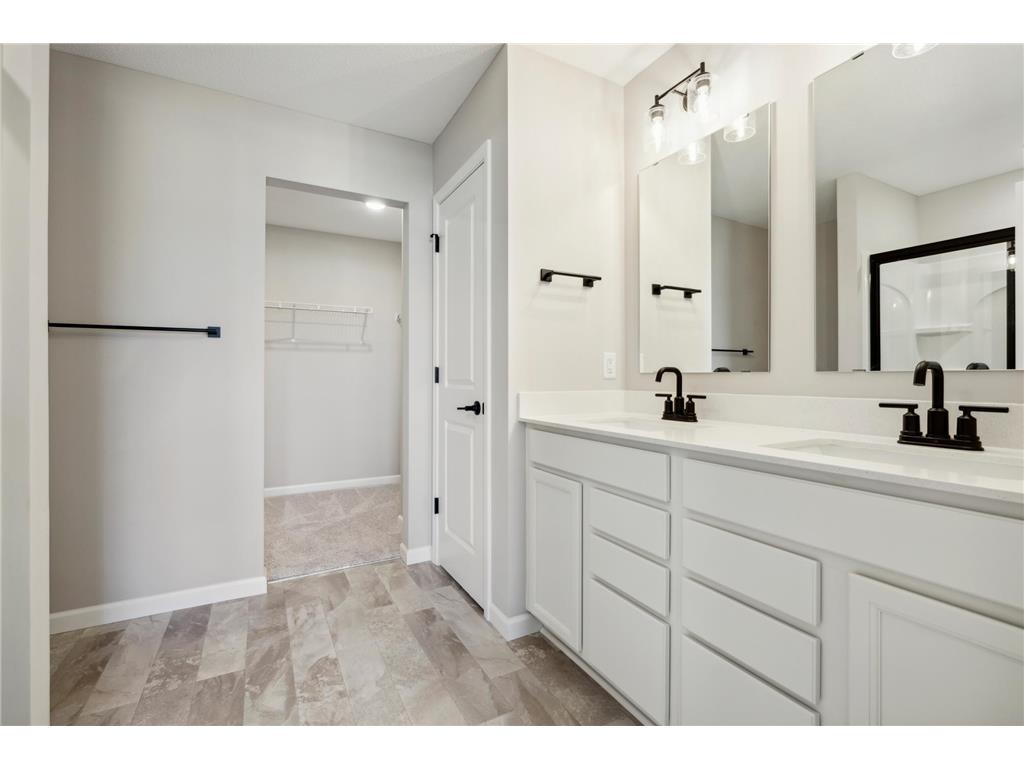 12584 Erskin Street NE Blaine MN 55449 7028496 image16