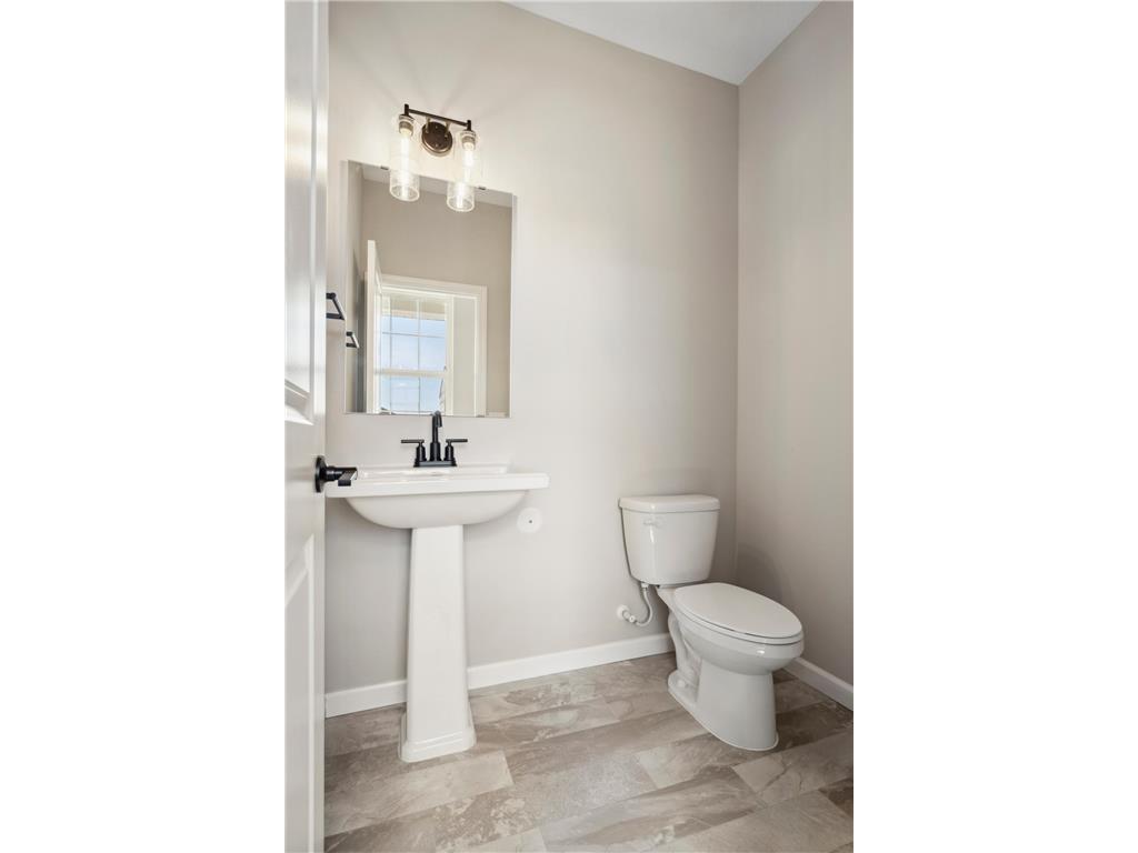 12584 Erskin Street NE Blaine MN 55449 7028496 image5