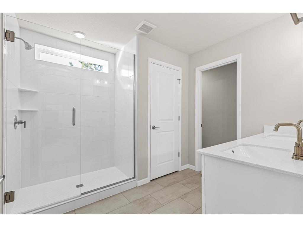 12585 Marmon Street NE Blaine MN 55449 7037967 image20