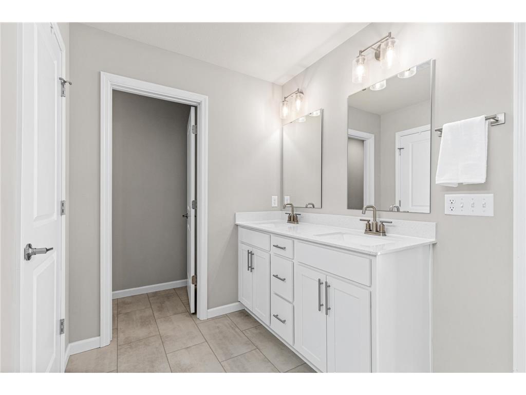 12585 Marmon Street NE Blaine MN 55449 7037967 image22
