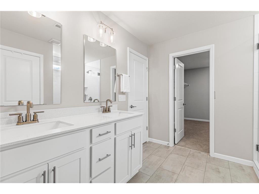 12585 Marmon Street NE Blaine MN 55449 7037967 image23