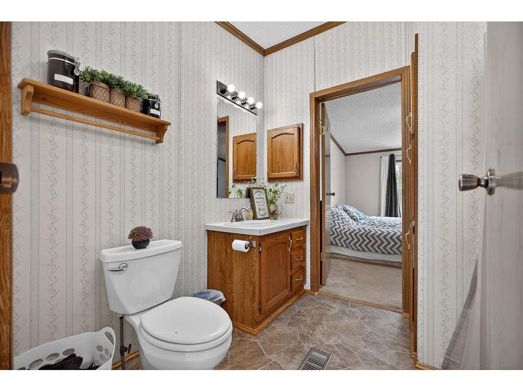 1259 230th Avenue Ogilvie MN 56358 7085186 image8