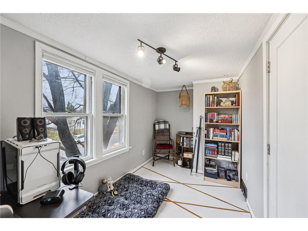 1259 Hewitt Avenue Saint Paul MN 55104 7042817 image17