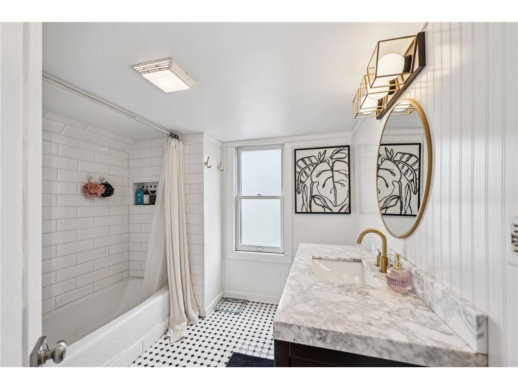 1259 Hewitt Avenue Saint Paul MN 55104 7042817 image24