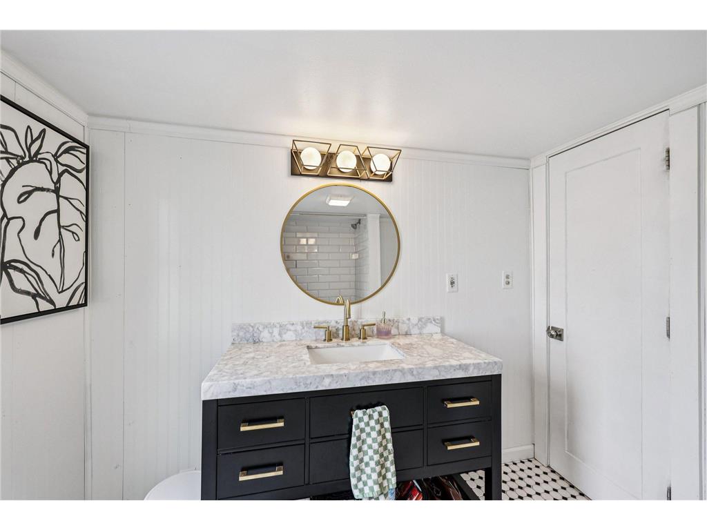 1259 Hewitt Avenue Saint Paul MN 55104 7042817 image25